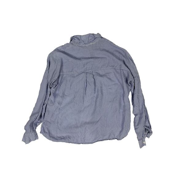 H&M Women’s Longer Sleeve White And Blue Striped Shirt Women’s Size 8 USA 38 EUR - Picture 2 of 3